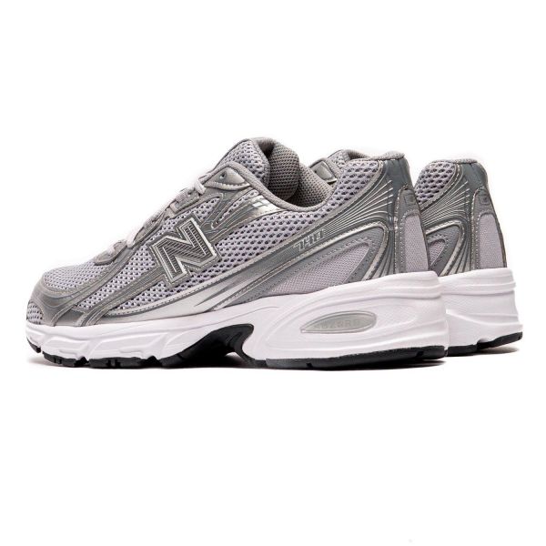 Кросівки New Balance U740SG2.