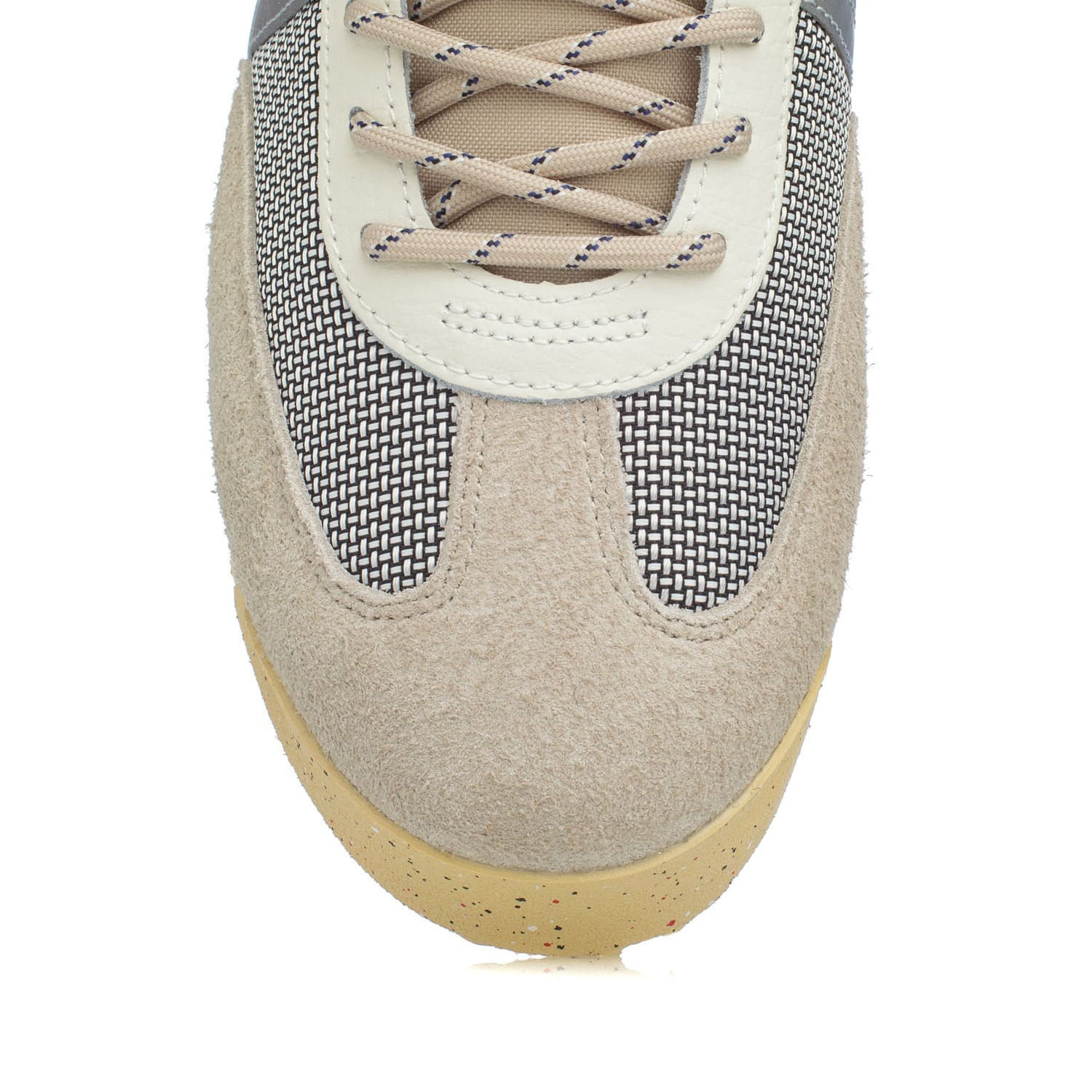 Кросівки Karhu F840010