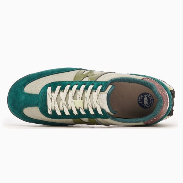 Кроссовки Karhu F840015.