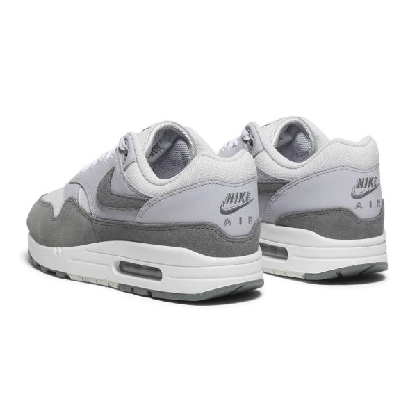 Кросівки Nike AIR MAX 1 HM9936 001.