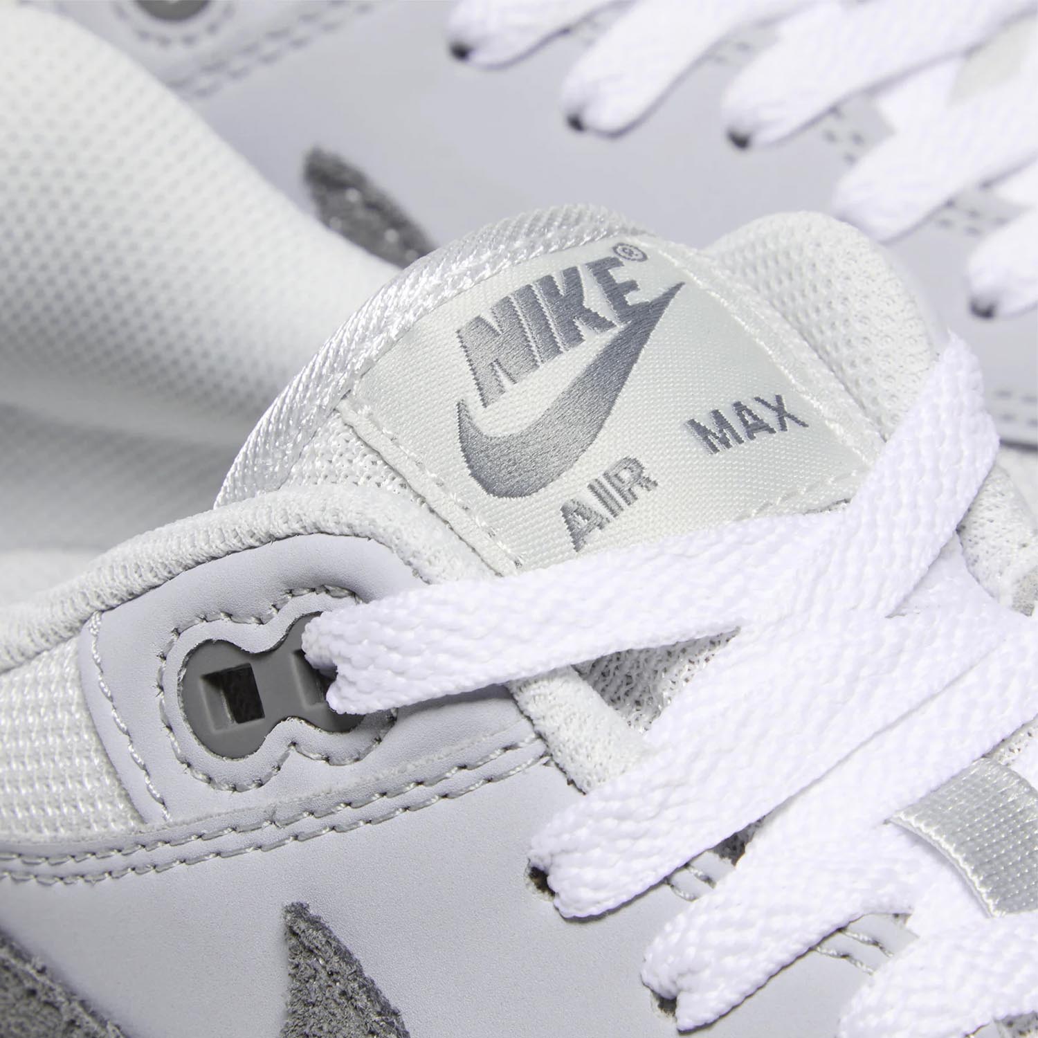 Кроссовки Nike AIR MAX 1 HM9936 001