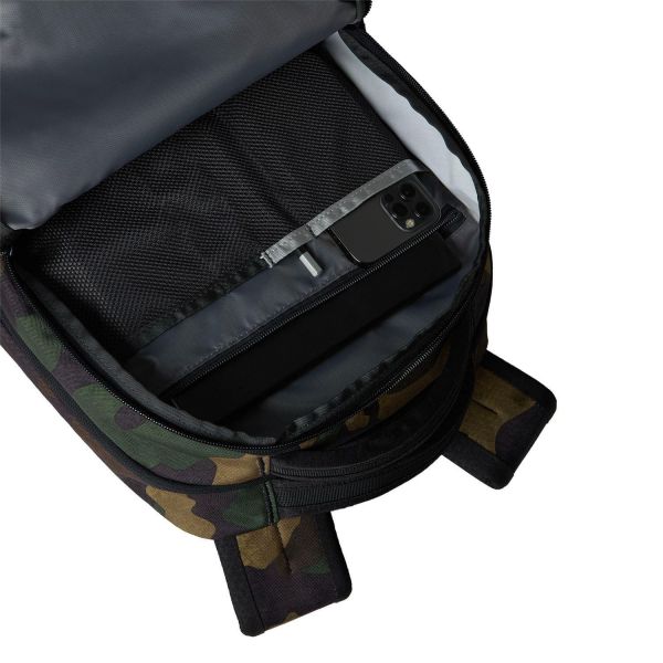 Рюкзак The North Face Jester Backpack TNFBLKCM.