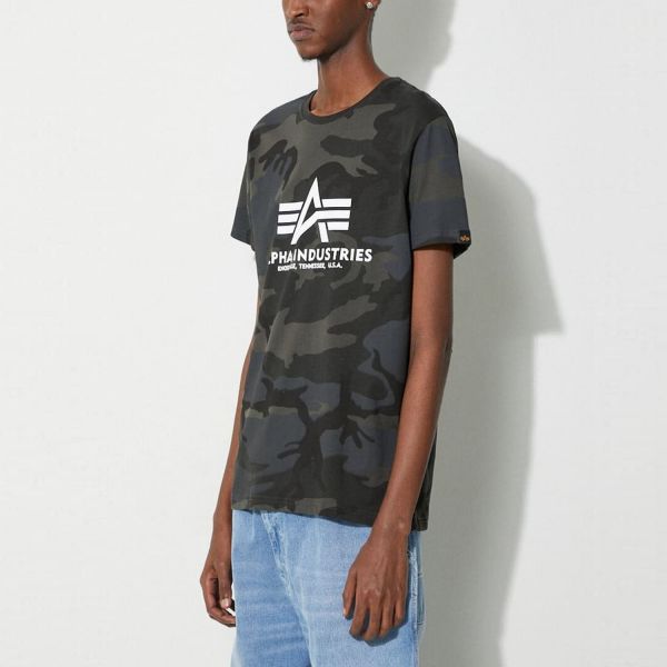 Футболка Alpha Industries 100501C/125 black camo.