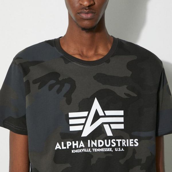 Футболка Alpha Industries 100501C/125 black camo.