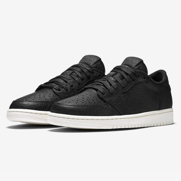 Кеды Nike Air Jordan 1 Retro Low NS 848775 005.