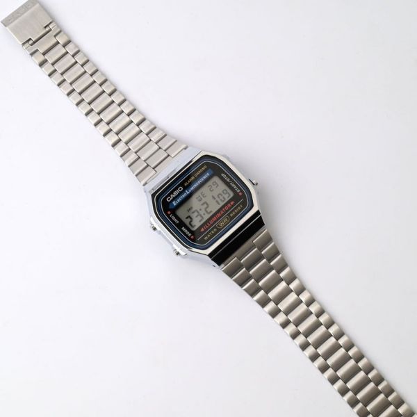 Часы Casio A168WA-1WCR.