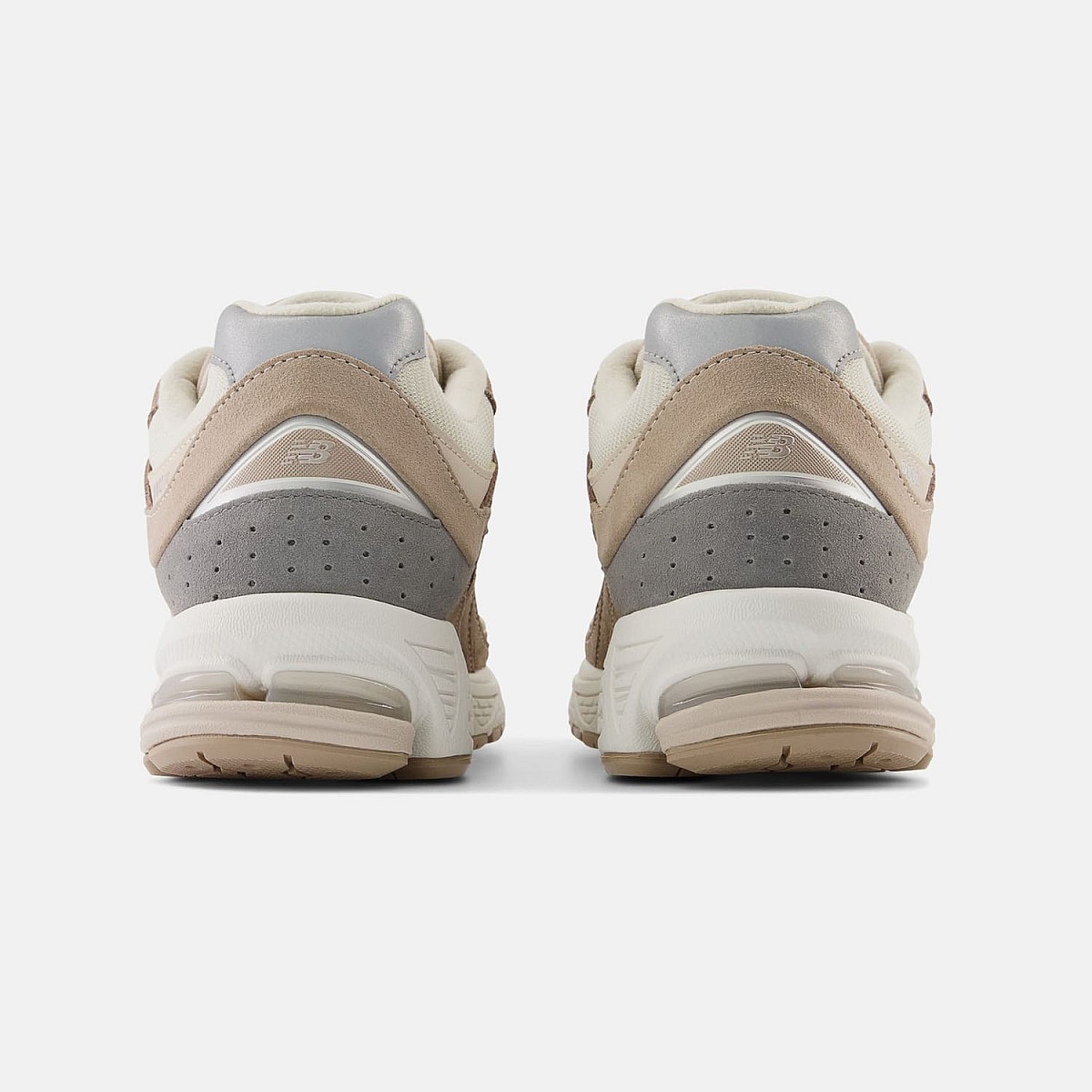 Кросівки New Balance M2002RSI