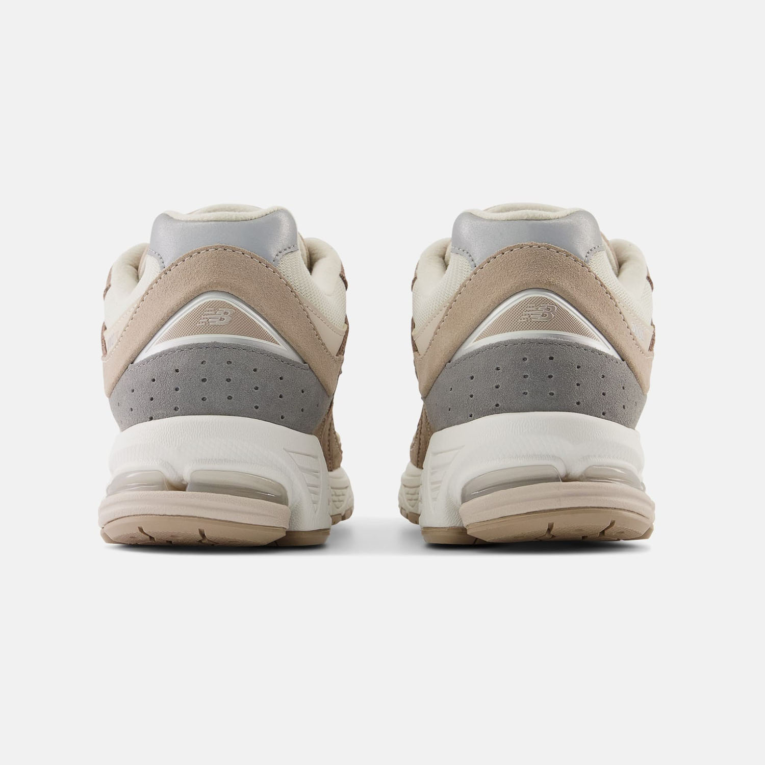 Кросівки New Balance M2002RSI