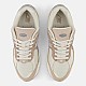 Кросівки New Balance M2002RSI