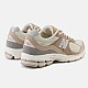 Кросівки New Balance M2002RSI