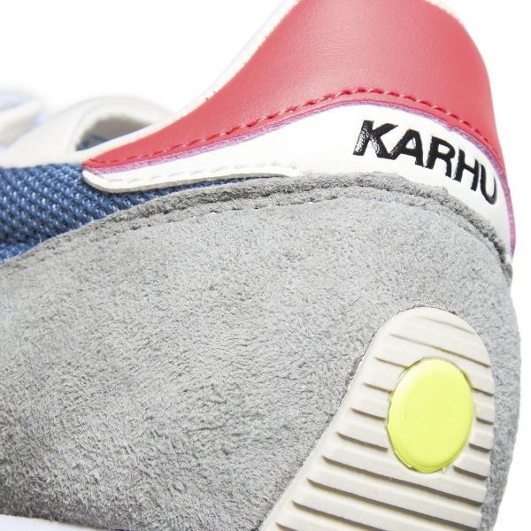 Кросівки Karhu F805073.
