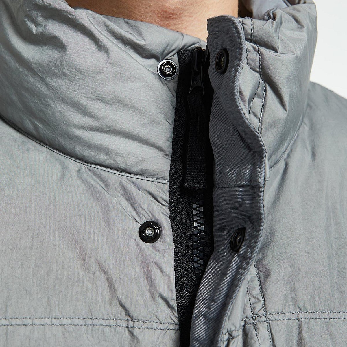 Пуховик Stone Island K2S154100010S0A23 V006B