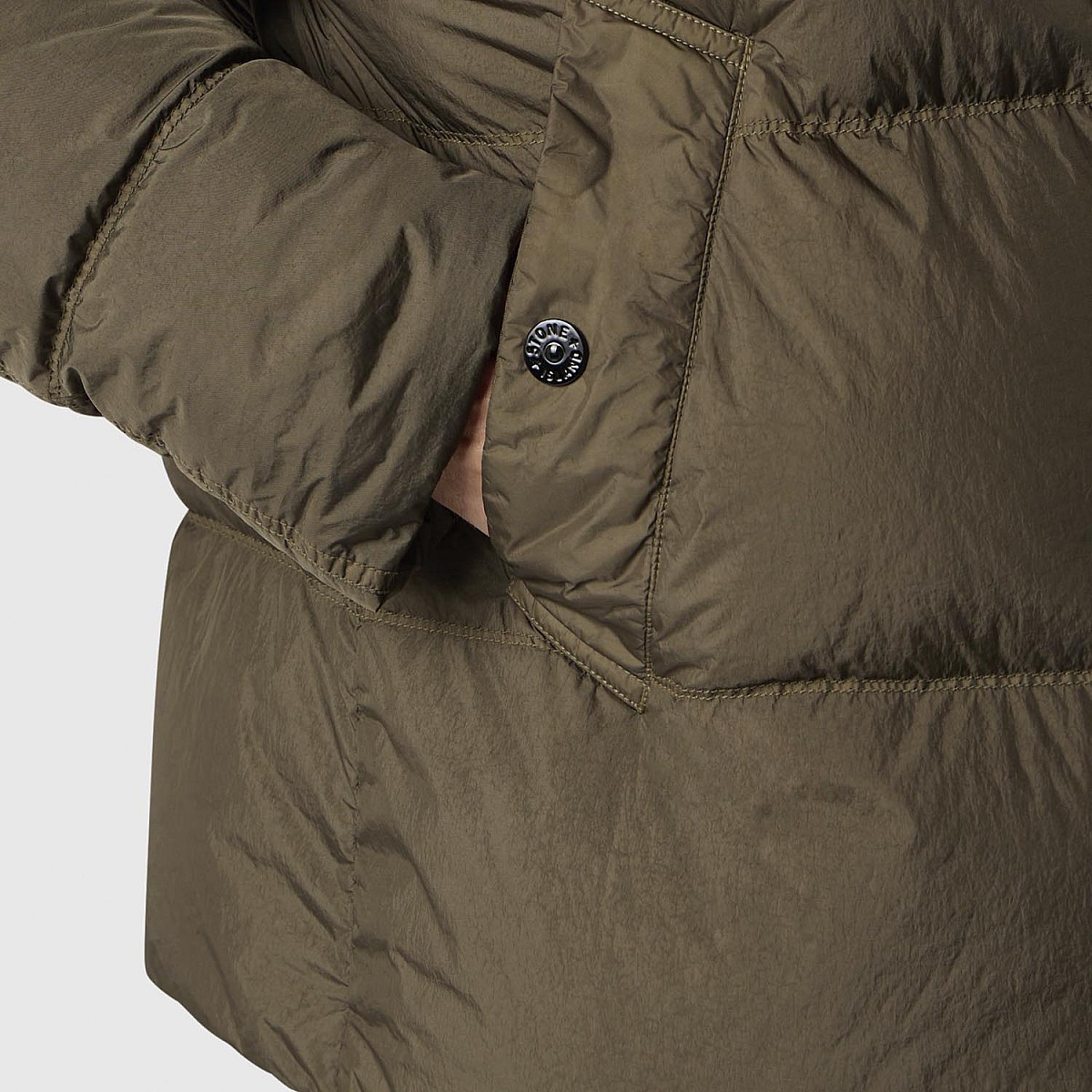 Пуховик Stone Island K2S154100010S0A23 V0054
