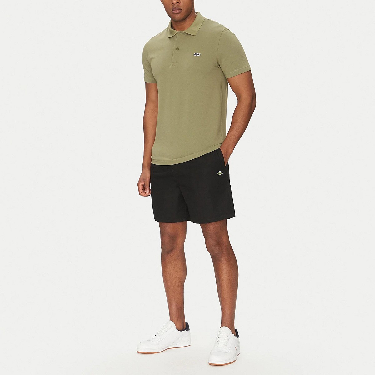 Шорти Lacoste GH7220 51 031