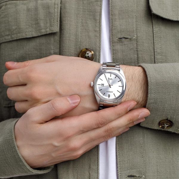 Часы Citizen BM7600-81A