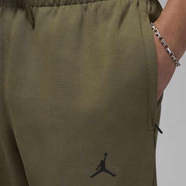 Спортивные штаны Nike Jordan FV8604-222. Спортивные штаны Nike Jordan FV8604-222.
