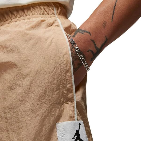 Спортивные штаны Nike DV7622-277.