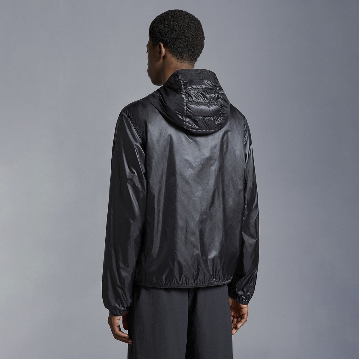 Вітровка Moncler Luseney J1 091 1A00108 595B1