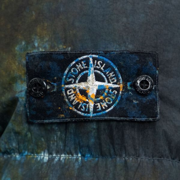 Пуховик Stone Island Supreme 7325401S3 V0020