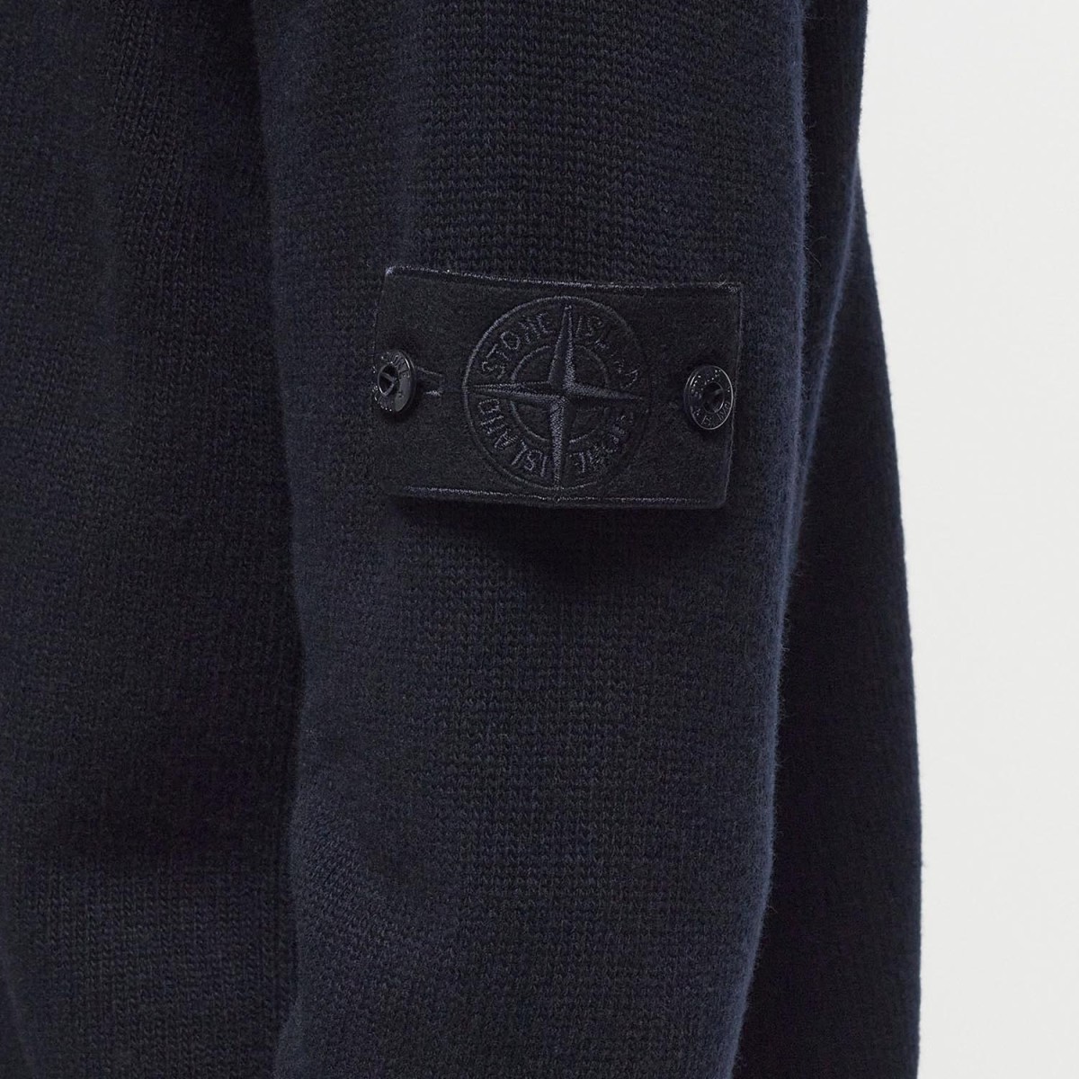 светр Stone Island Ghost Piece 8115527FA V0020